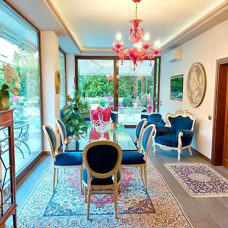 Bed & Breakfast Villamena 3*