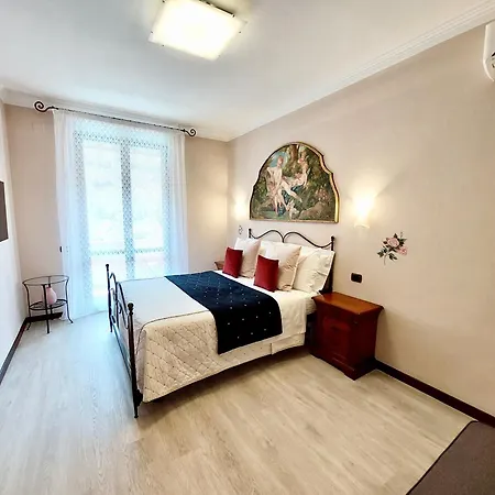 Villamena Bed & Breakfast 3*