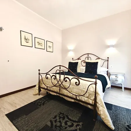 Villamena Bed & Breakfast 3*