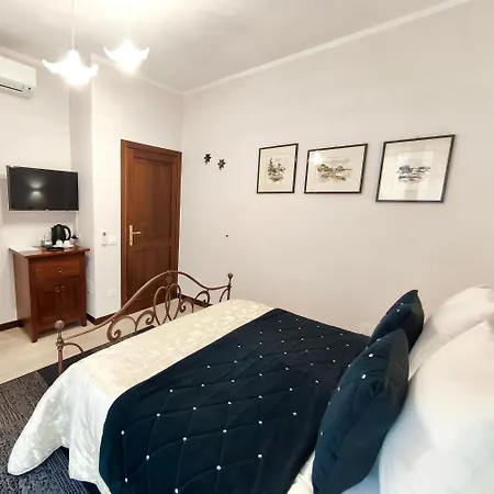 Bed & Breakfast Villamena 3*