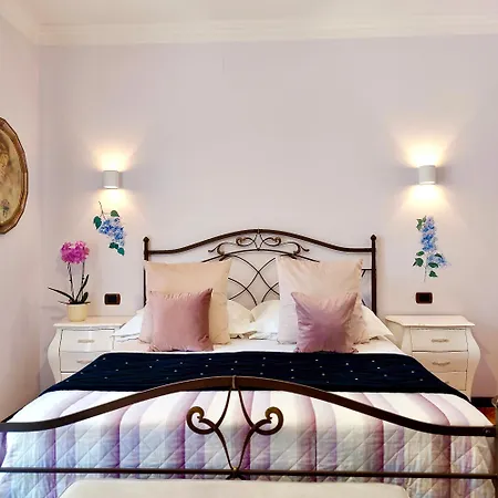Villamena Bed & Breakfast