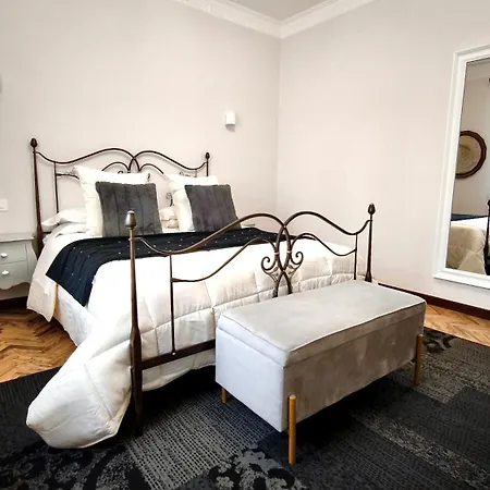 Villamena Bed & Breakfast 3*