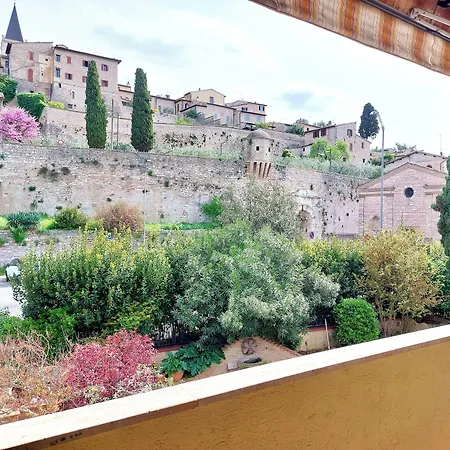 Bed and breakfast Villamena 3*