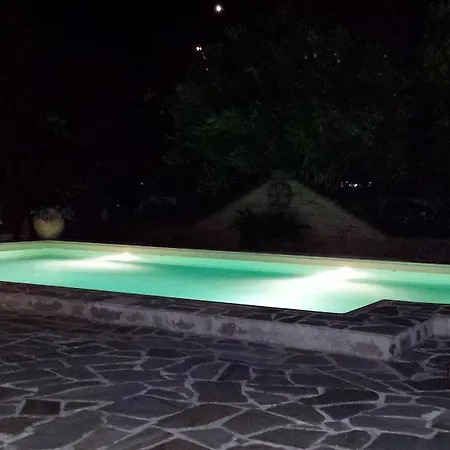 Villamena 3*